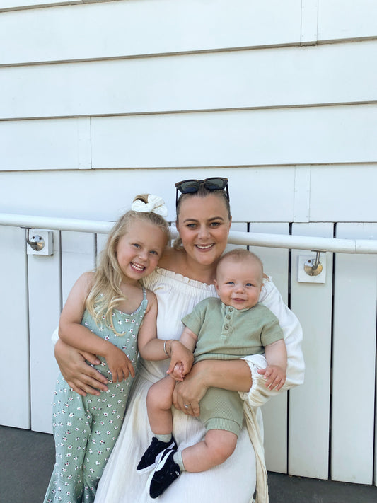 #meetthemama- Ash Hekkens