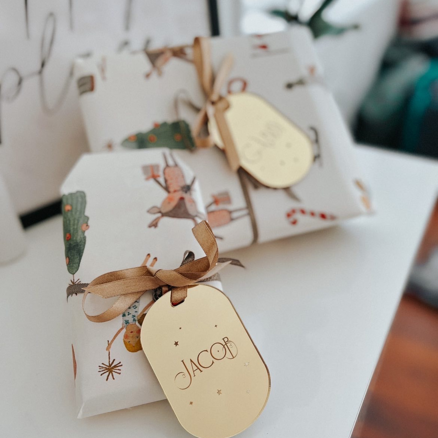 Oval Name Mirror Tags