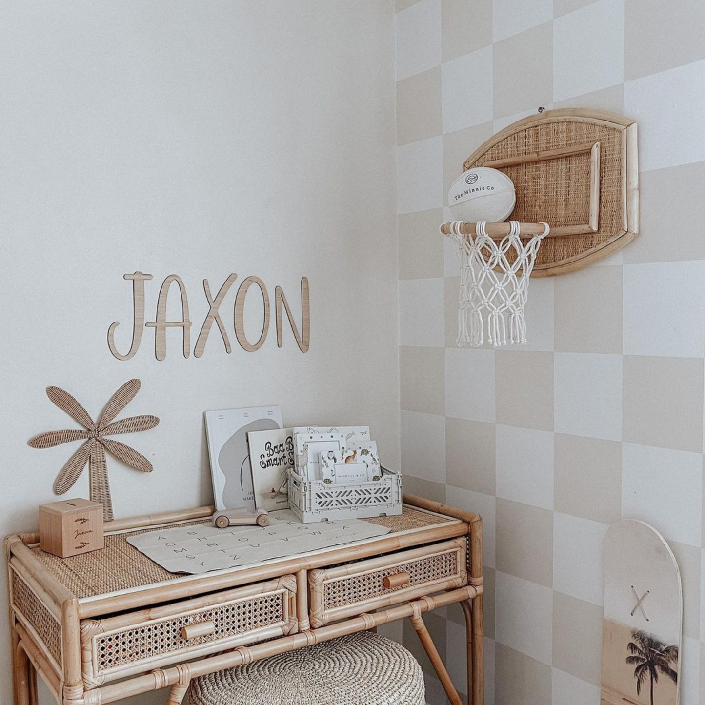 Wall Name Script