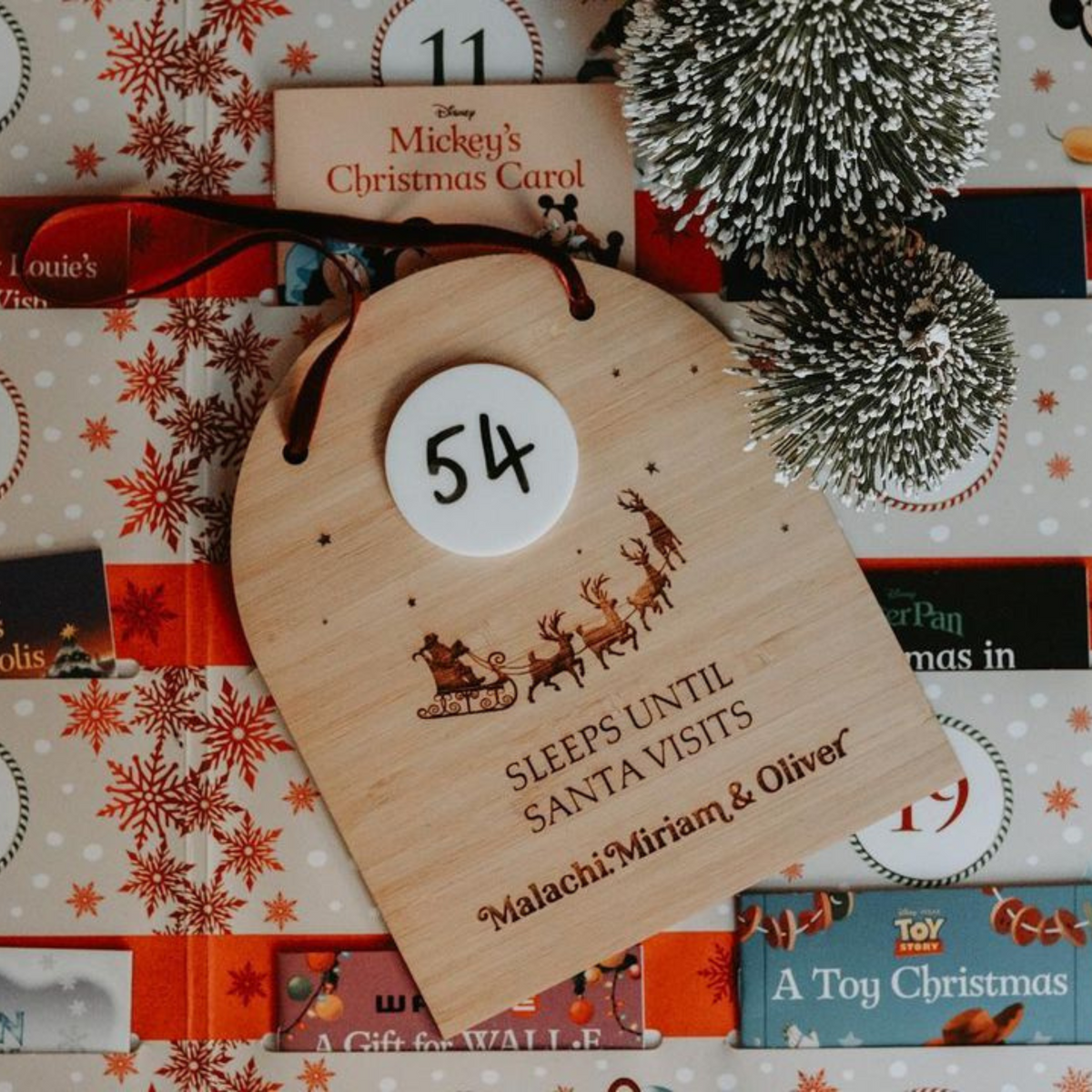 Arch Christmas Countdown Plaque