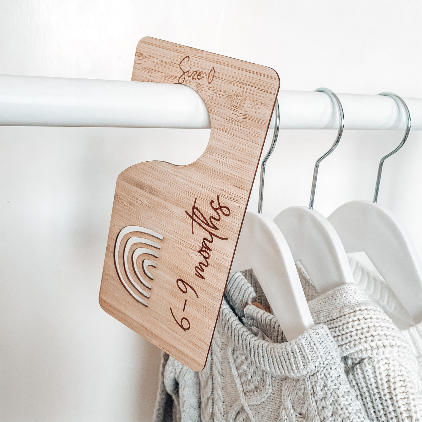 Wardrobe & clothes dividers/ hangers